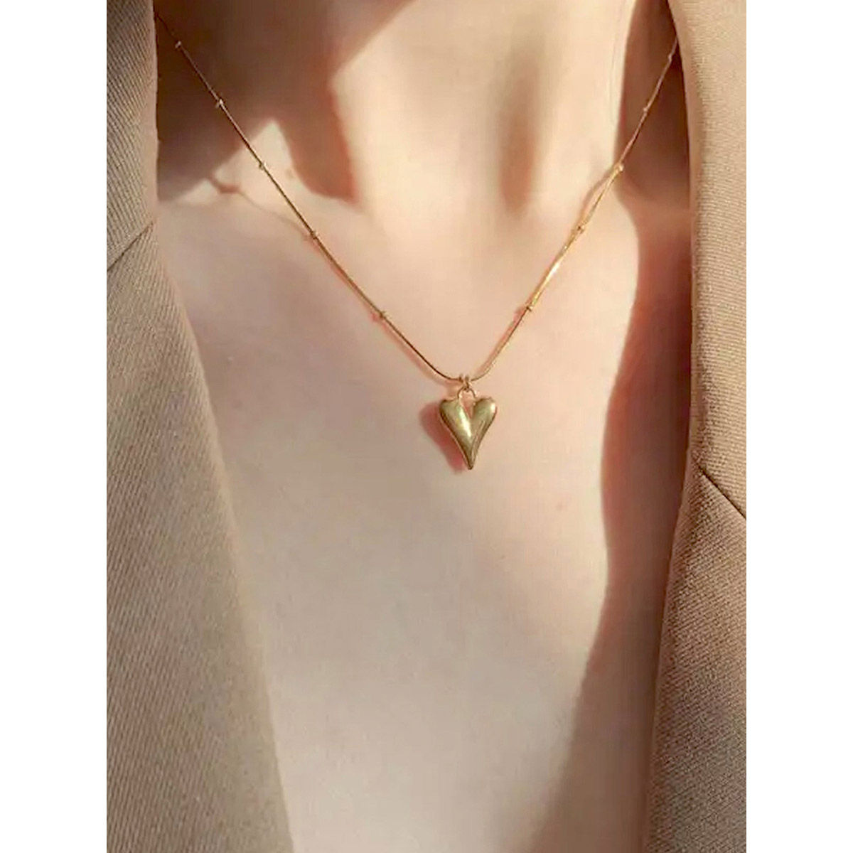Anti-Tarnish Pointed Heart Necklace with & Chain