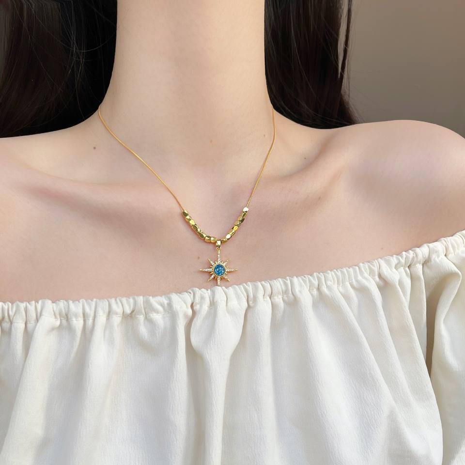 Sun Flower Shaped Necklace