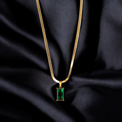 Golden Snake Chain with Emerald Green Diamond Pendant